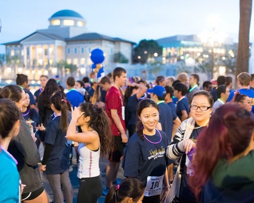 Students gather at start of Heart of a Lion run