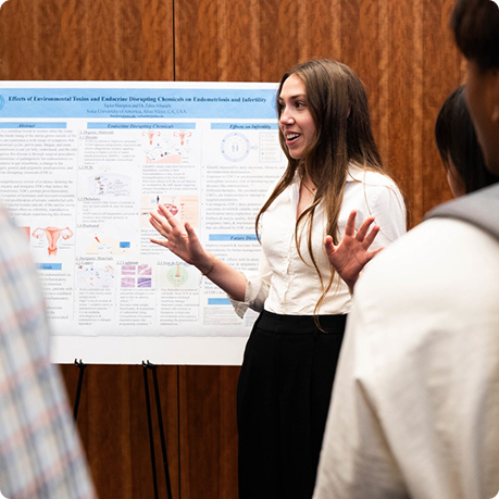 Student presenting her research