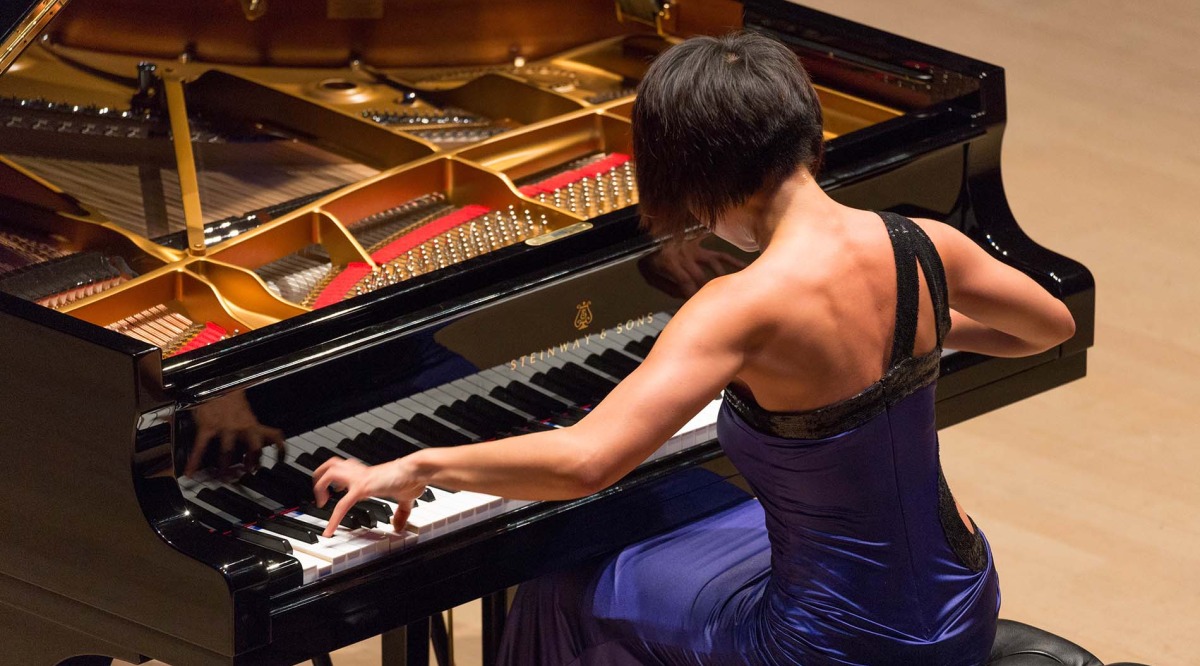 Women playing piano