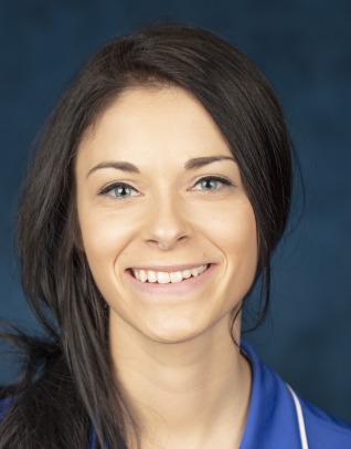 Image of Nicole Murzen.