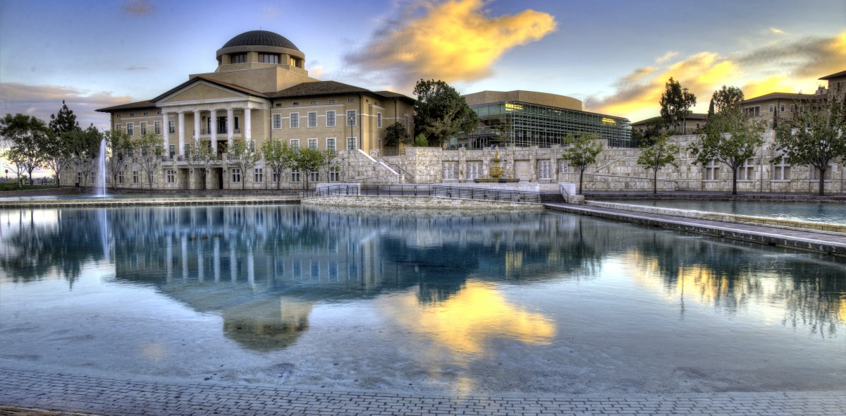 Image of Peace Lake, Founders Hall and Performing Arts Center