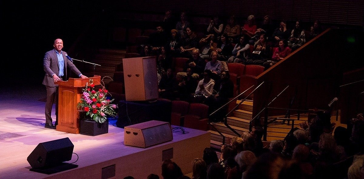 Bryan Stevenson speaks to audience in the PAC