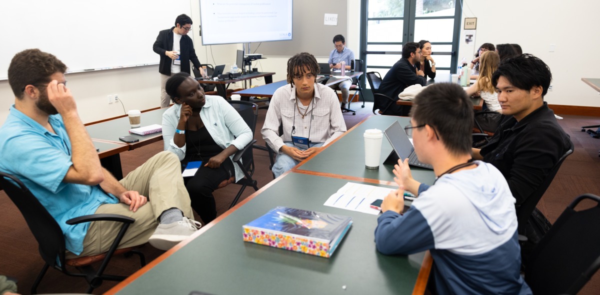 Participants in SIGS 2024 Nuclear Politics Program partake in a group discussion