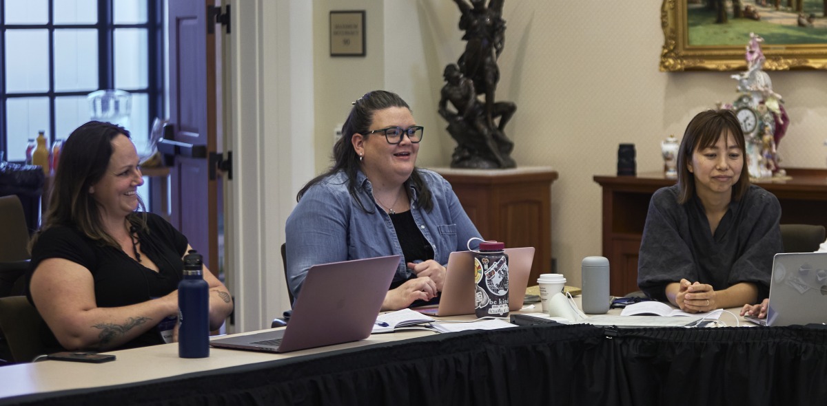 Attendees of the conference participate in a discussion