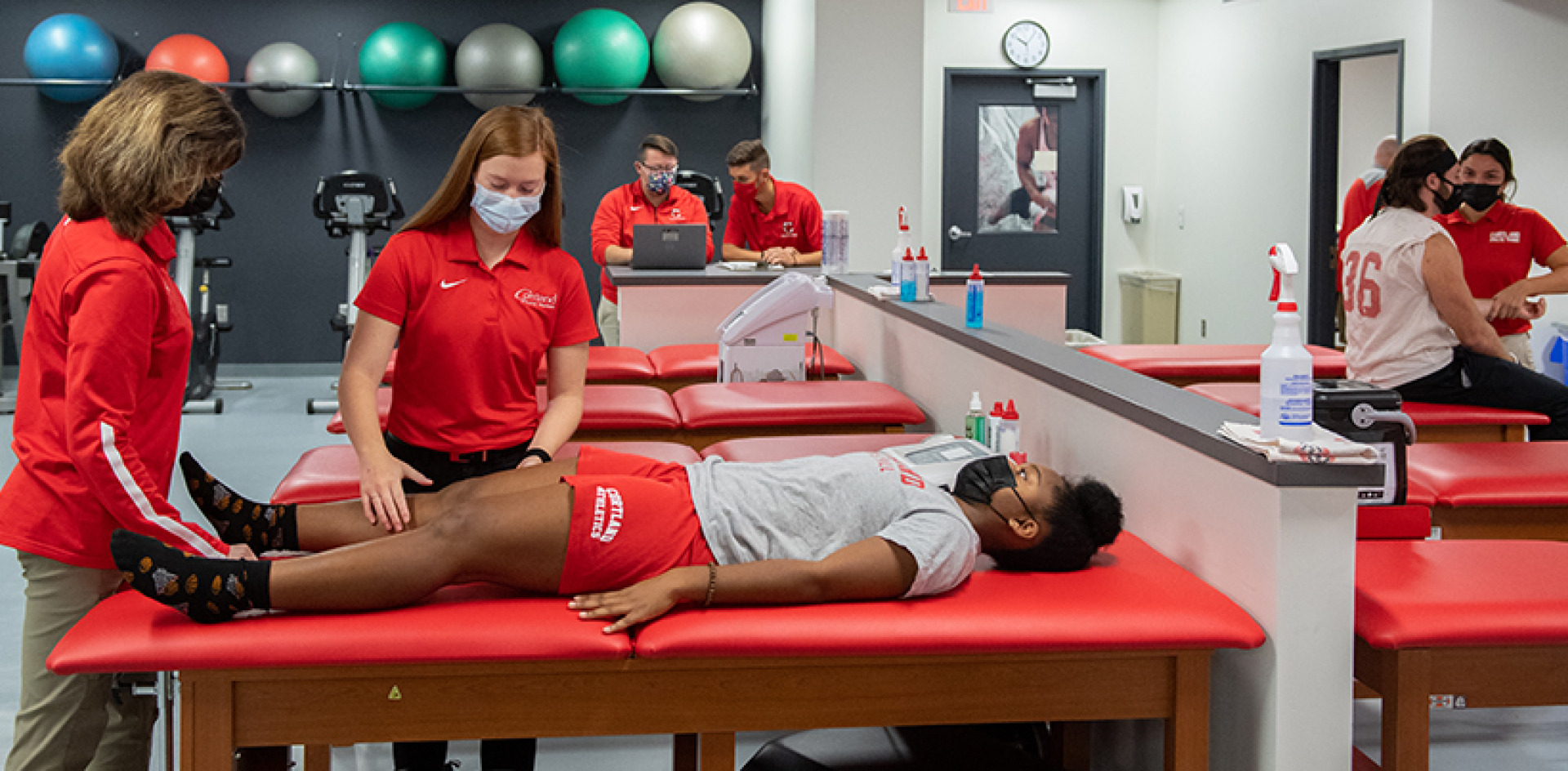 athletic trainers providing care in clinic
