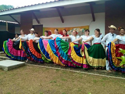 Learning traditional Costa Rican dance