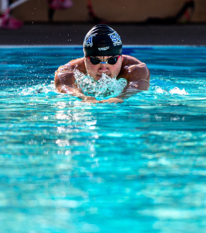 Soka Swimming Team
