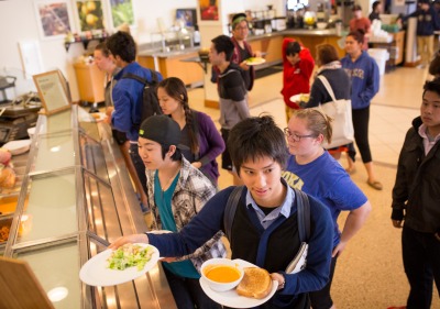 Image of students at the Soka Bistro.