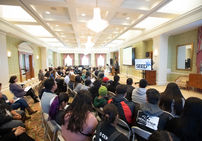 Founders Hall Meeting Room