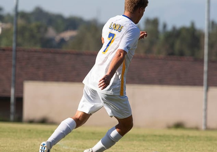 Soka soccer player controls ball