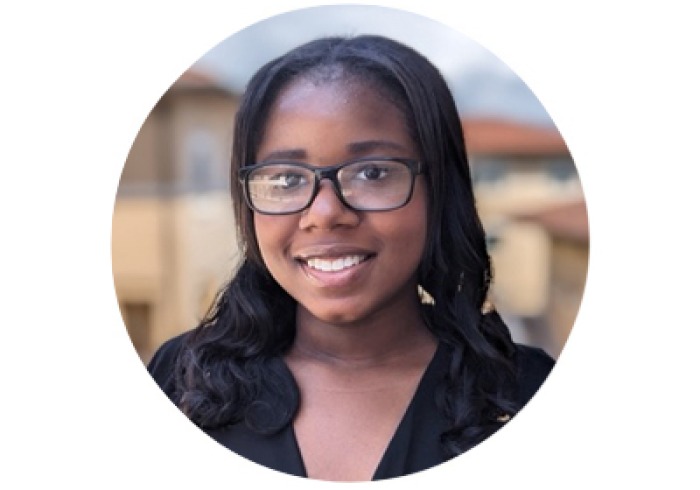 Headshot of Kiarra Hoes