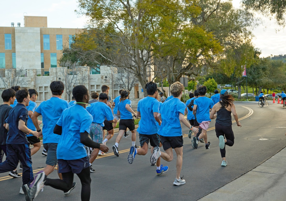 Students, faculty, and staff run on campus during the Heart of a Lion 5k.