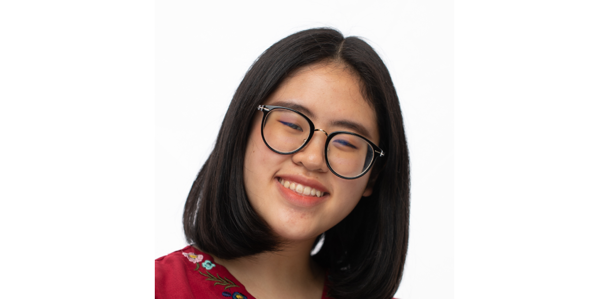 Siri Eimviriyapong with borders