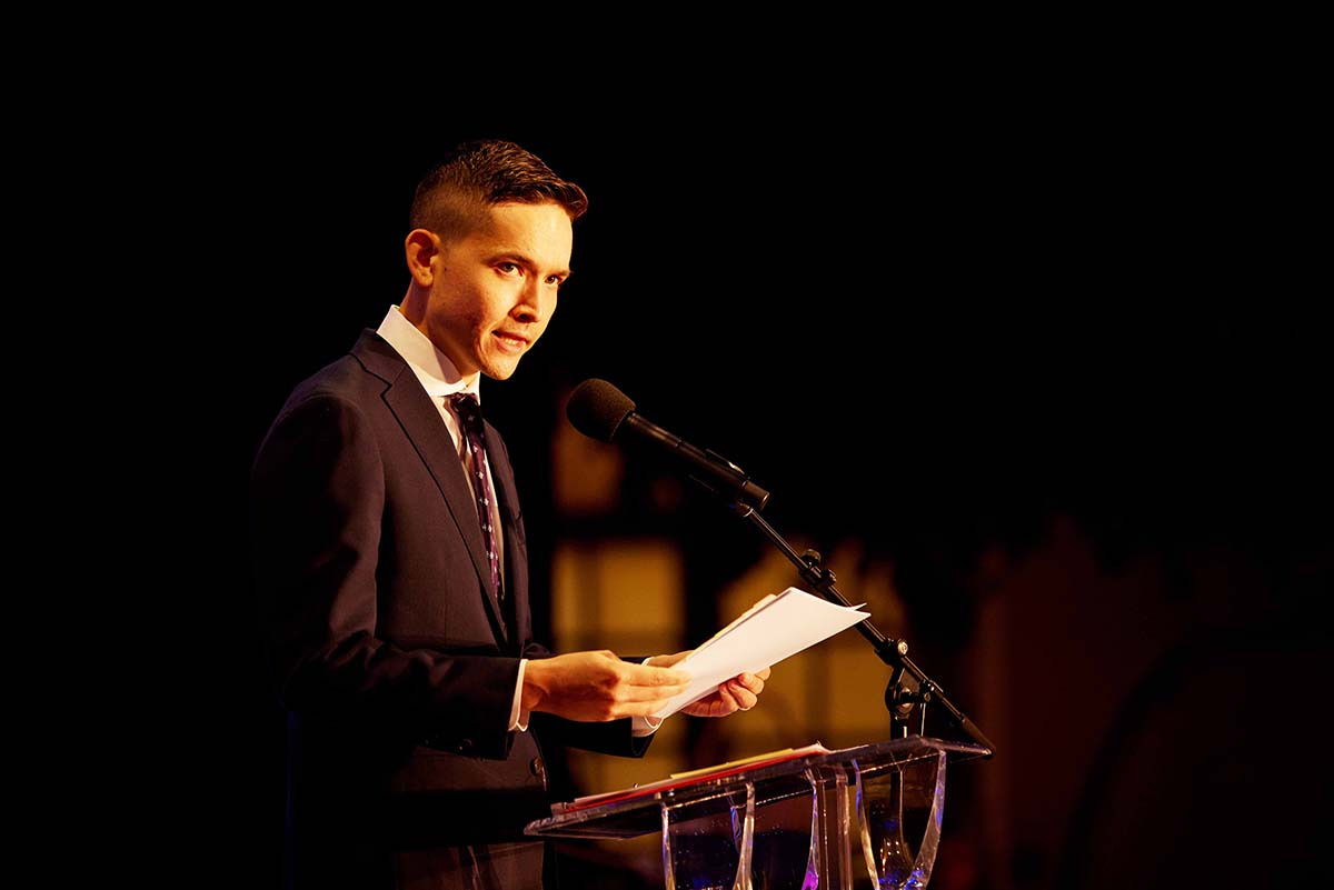 Leonard Bogdonoff speaks at lectern