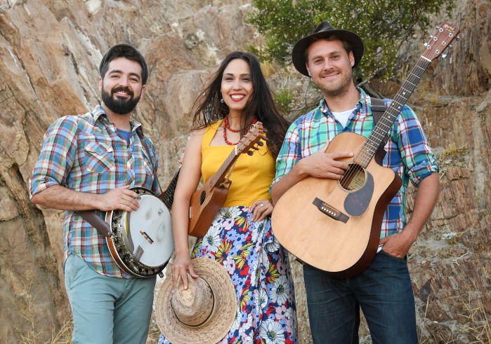 Sonia De Los Santos & The Okee Dokee Brothers 