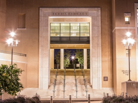 Image of the Ikeda library.
