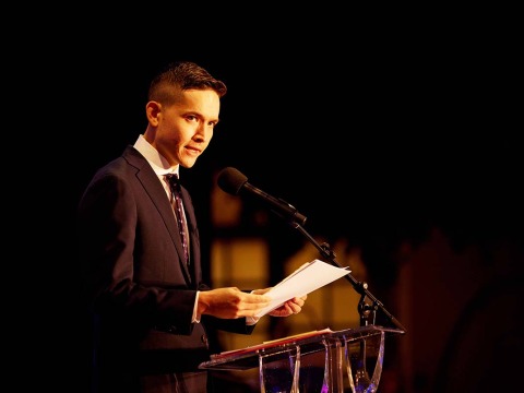 Leonard Bogdonoff speaks at lectern