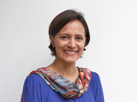 Headshot of Mirian Vilela