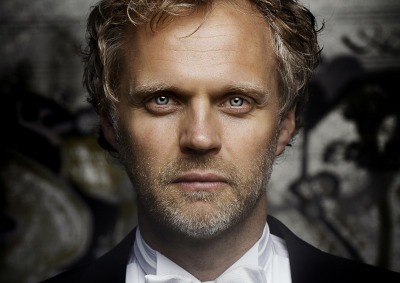 Headshot of RSNO Conductor Thomas Sondergard